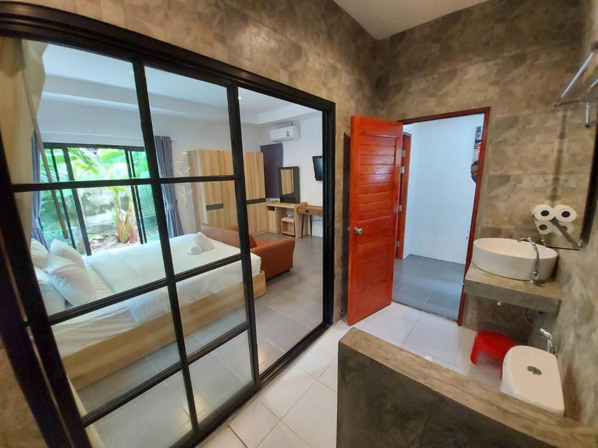 Malinee Resort Bang Tao Beach  Exterior photo